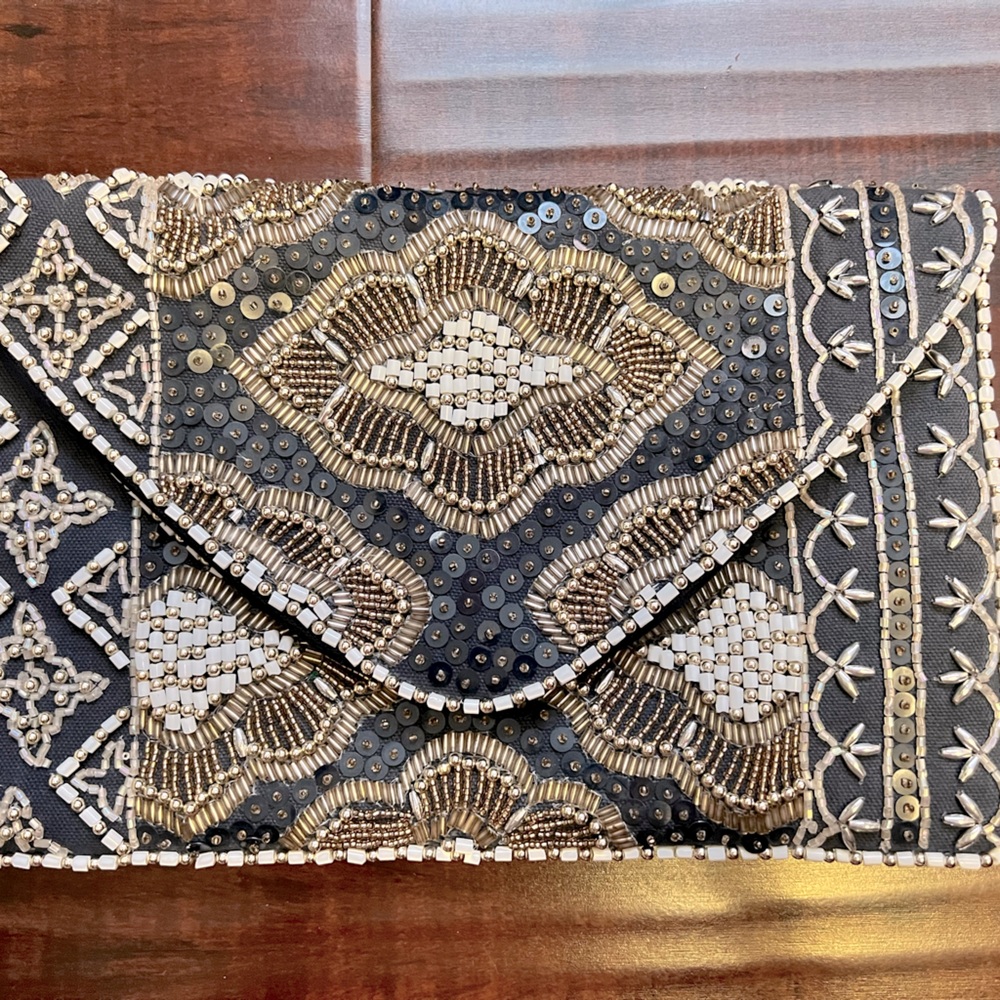 NWT Francesca’s Beaded Detail Clutch Bag